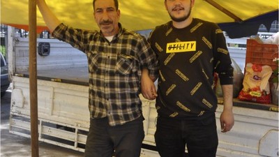 Balıkesir'de Pazarcıların Tezgahlarını Hazırlama Yolculuğu