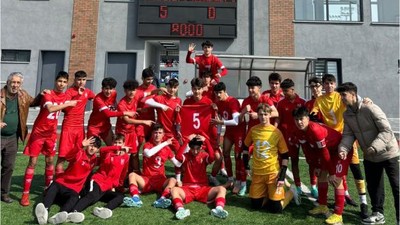 Balıkesirspor U15 Karacabey'i 5-0 Yendi