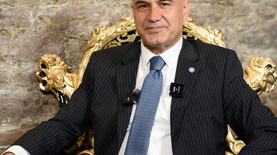 Çömez’den Güçlü Çıkış “Akın’da Yılmaz’da Gelsinler Yayında Konuşalım”