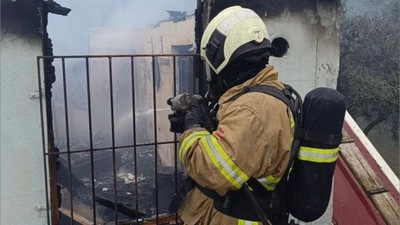 Erdek'te Zeytinlikteki Evde Yangın!