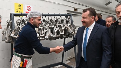 Esnaf istedi, Yücel Yılmaz yaptı
