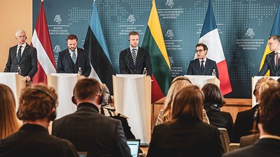 Fransa ve Baltık devletlerinden Ukraynaya Daha Çok Yardım Sözü