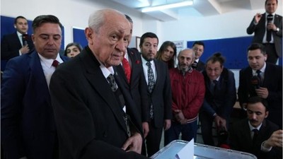 MHP Lideri Bahçeli Oyunu Kullandı