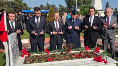 Çanakkale Şehitleri Bandırma'da Dualarla Anıldı