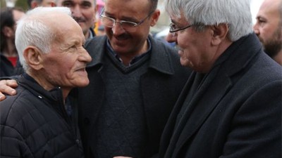 Başkan Cengiz Gönüllere Dokunuyor