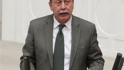 Tüzel'den Çağrı: 'Tek Güvenilir Güç Halkın Gücüdür'