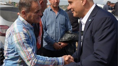 Çömez’i Altınova halkı bağrına bastı