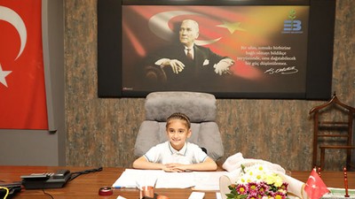 23 Nisan'da Edremit'te Minik Başkan Görev Başında