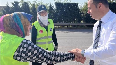 Ahmet Akın Park ve Bahçeler Çalışanlarını Ziyaret Etti