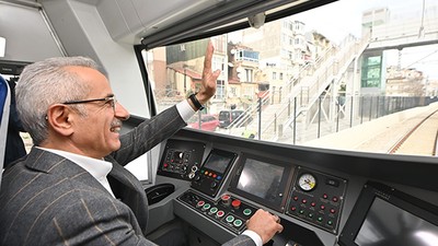 Bakan Uraloğlu; “Başkentray ile günde 60 bin yolcu taşıdık”