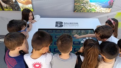Balıkesir Büyükşehir Belediyesi'nden Eğitim TIR'ı