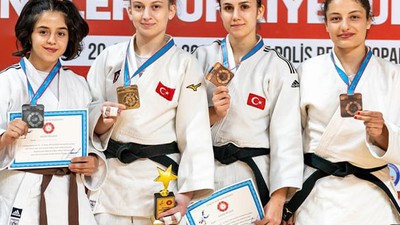 Balıkesir Üniversitesi'nden Gurur Verici Başarı