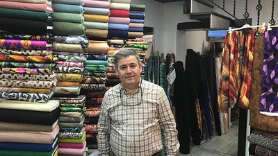 Balıkesir’de Bayramlıklar Kumaş Dükkanlarından Temin Ediliyor