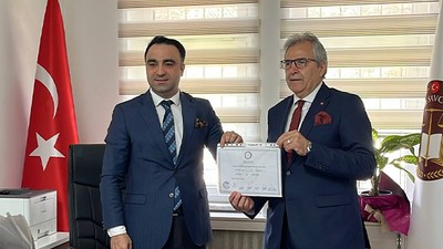 Bandırma'da Yeni Belediye Başkanı Dursun Mirza Göreve Başladı