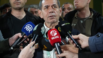Dursun Özbek: "Bu çocukları neden kendi amaçlarınıza alet ediyorsunuz"