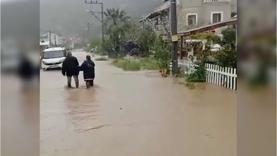 Erdek Sular Altında Kaldı