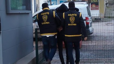 Ev Tadilatı Yapan Usta, Ziynet Eşyası Çalarken Suçüstü Yakalandı