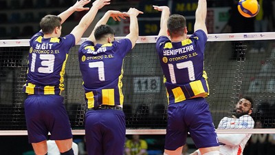 Halkbank seride 1-0 öne geçti