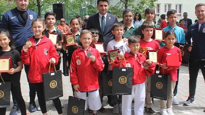 Manyaslı Minik Karateciler Türkiye Şampiyonasında Zirveye Yükseldi