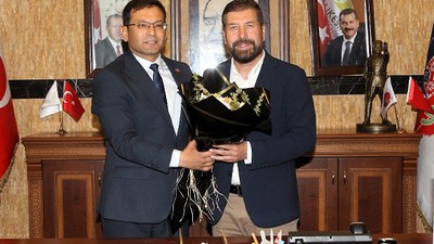 Serkan Sak, Sındırgı Belediye Başkanlığına Resmen Başladı