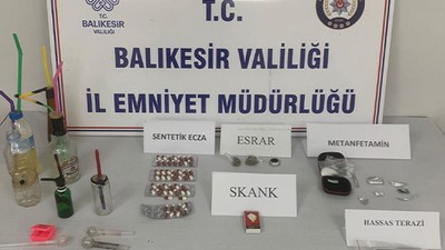 Sındırgı'da İlçe Emniyet Müdürlüğü Ekiplerinden Uyuşturucu Operasyonu