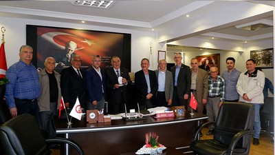 Susurluk Ticaret Borsası Yönetimi, Belediye Başkanı Semizel'e Hayırlı Olsun Ziyaretinde Bulundu