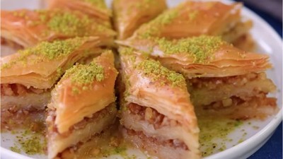 İlk Defa Deneyecekler İçin Kolay Bayram Baklavası Tarifi!
