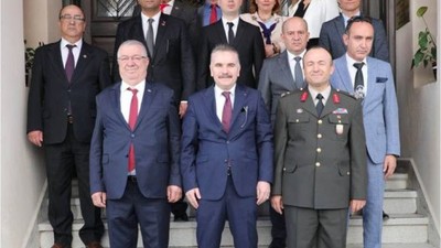 Edremit'te Atatürk'ün Gelişinin 90. Yılı Kutlandı