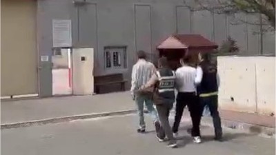 Edremit'te Firari Hükümlüler Polisten Kaçamadan Yakalandı