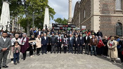 AK Parti İl Kadın Kolları, İsrail'in Gazze'ye Saldırılarına Karşı Tepki Gösterdi