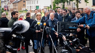 Almanya'nın Saarland Eyaletini Şiddetli Sel Felaketi Vurdu