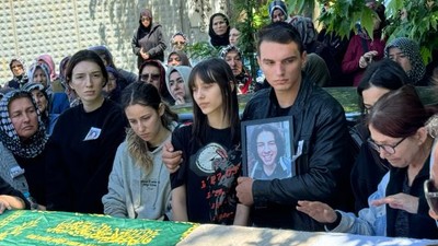 Balıkesir'de Motokuryelik Yapan Akman Toprağa Verildi