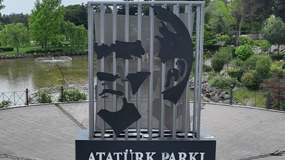 Balıkesir'in Simgesi Atatürk Parkı'nda Temizlik Çalışmaları