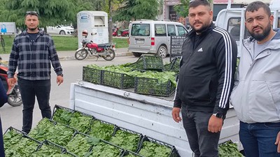 Beydonoğlu Yaprak Satarken Festival Yönetiyor