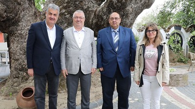Edremit ve Midilli Arasında Dostluk Köprüleri Kuruluyor
