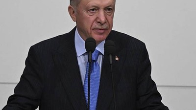Erdoğan: "Evlatlarımıza Çağdaş Normlara Uygun Yeni Anayasa Borcumuz Var"