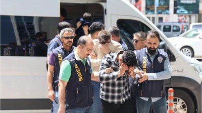 'Garanti Kupon' Çetesi Balıkesir'de Çökertildi