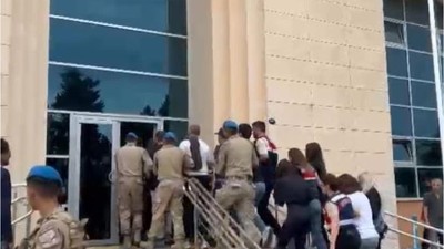 Kılık Değiştiren Dolandırıcılar Lüks Villaları Mesken Tuttu