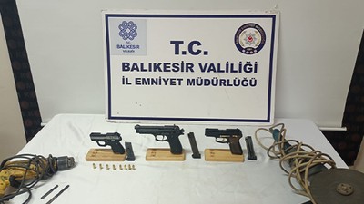 Kurusıkı Tabancaları Ölüm Makinesine Çevirdiler!