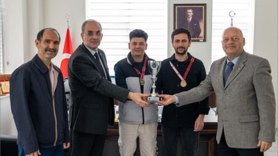 Masa Tenisinin Galibi: BANÜ