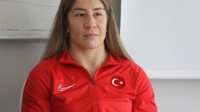 Milli Güreşçi Yasemin Adar Yiğit'in Altın Madalya Hedefi