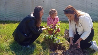 Özel Çocuklar Toprağa İsimlerini Dikti