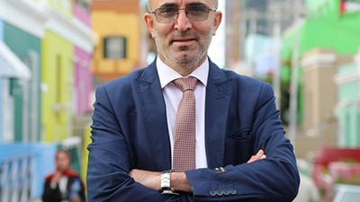 Türk Asıllı Siyasetçi Mehmet Vefa Dağ, Afrika'nın Başbakan Adayı