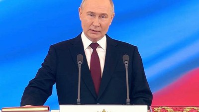 Vladimir Putin, 5. Dönem Devlet Başkanlığına Yemin Etti