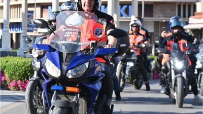 Ahmet Akın Motosikletle Şehir Turu Attı!