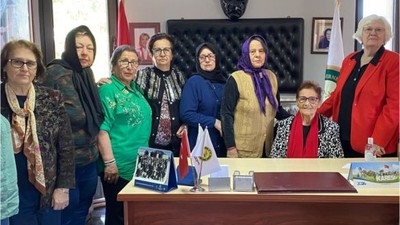 Balıkesir Anneler Derneği Bu Sene Hediyelerini Yetkililerden İstiyor
