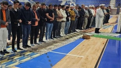 Filistinli Öğrencinin Ailesi Bandırma'da Anıldı