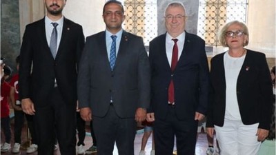 Başkan Ertaş ve Heyeti Anıtkabir'de Atatürk'ü Andı