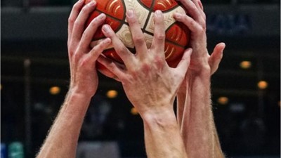 Balıkesir'de Basketbol Tutkusu Sokaklara Taşıyor!
