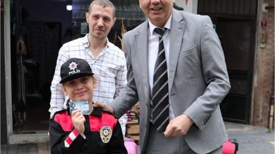 Balıkesir'deki Minik Elif Fahri Trafik Dedektifi Seçildi!